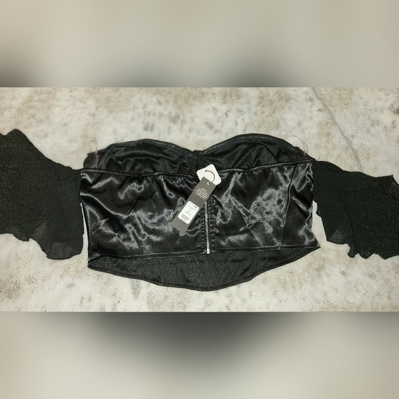 🔥 FINAL SALE PRICE 🔥 NWT! FASHION NOVA 2 PIECE SKIRT SET ! - Picture 7 of 9